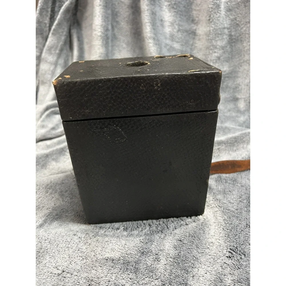 1916 vintage kodak brownie box camera Model B